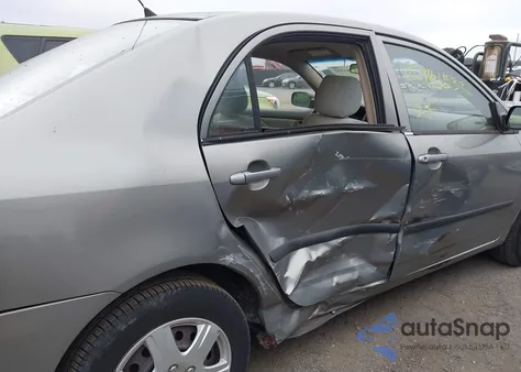 2004 Toyota Corolla Ce z USA, uszkodzony, nr VIN JTDBR32E242021645